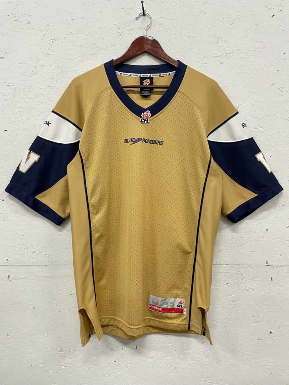 Reebok Winnipeg Blue Bombers CFL 2012 Football Fan Jersey, Size M, Gold